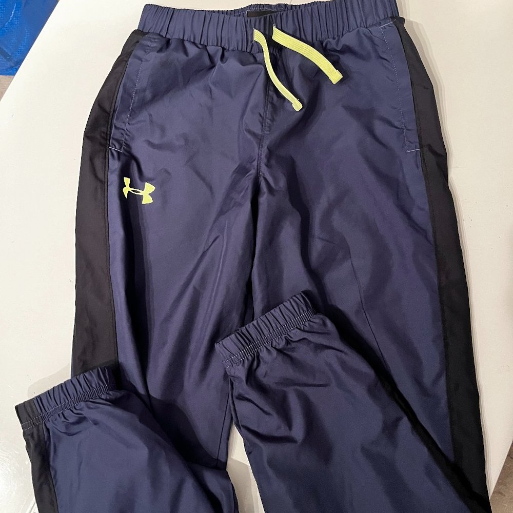 Under Armour Youth Fit Lined Joggers with Pockets (Size Youth‎ Medium)